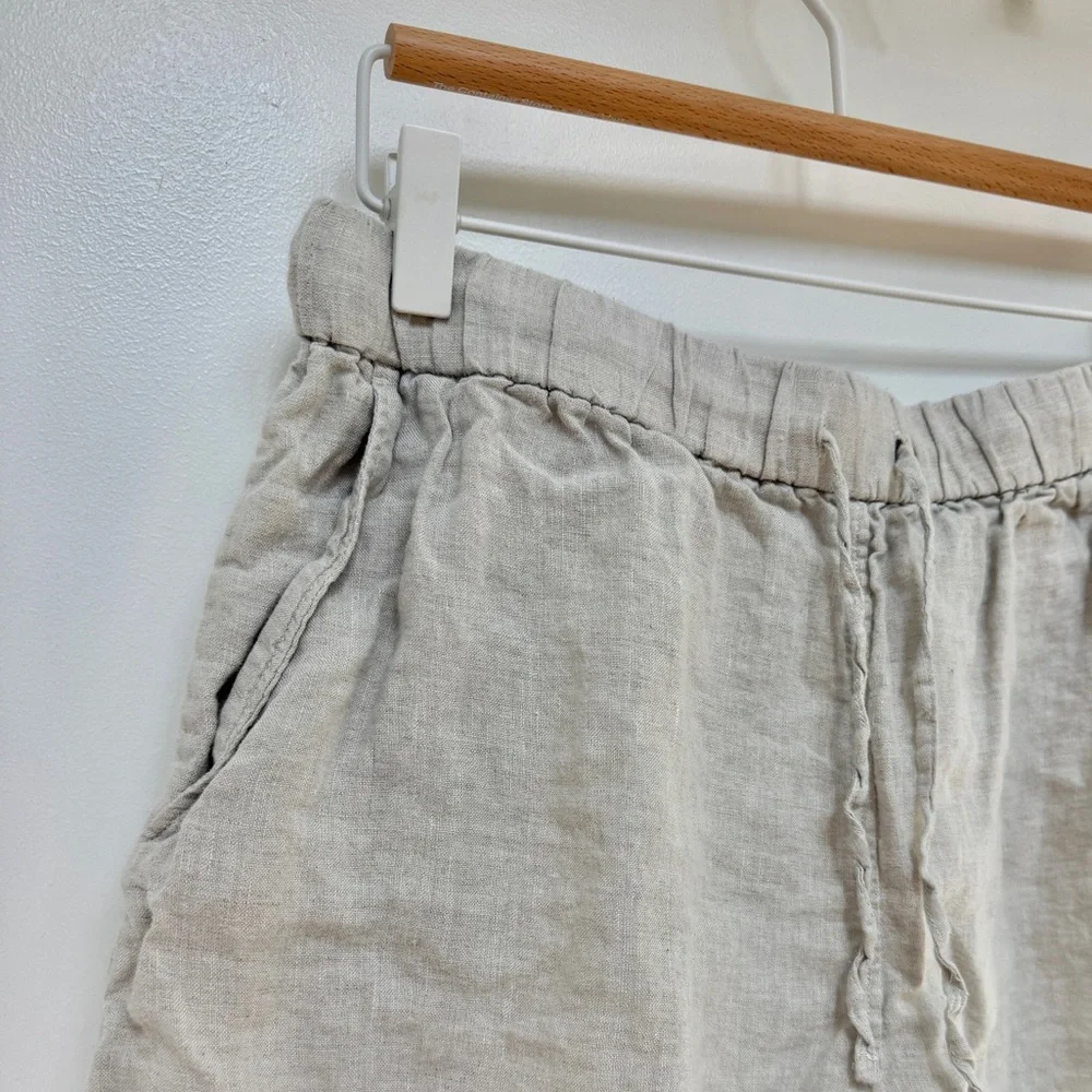 Arket Beige Linen Shorts - Picture 3 of 4